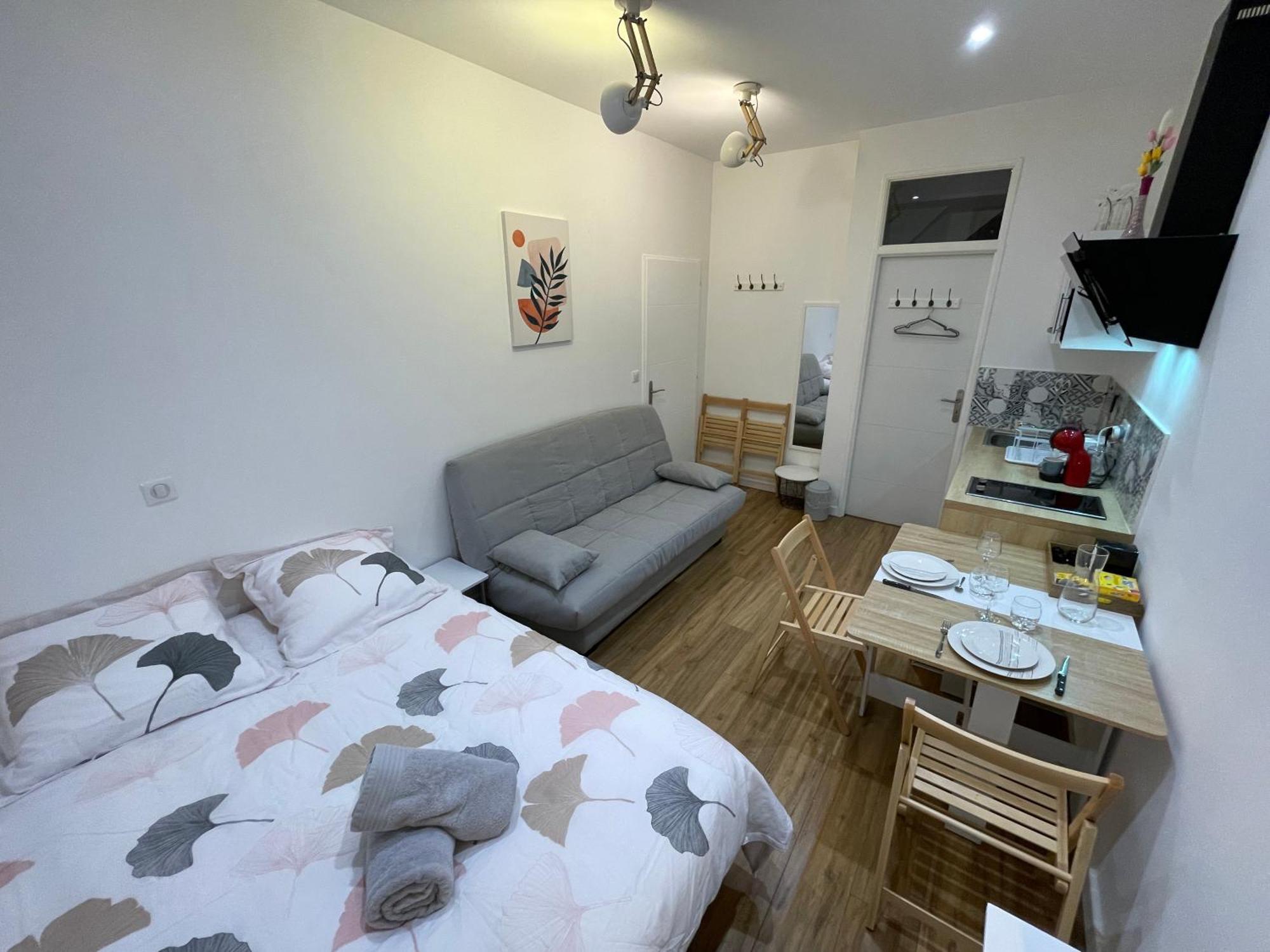 Chez Jean-Yves Et Zoe - La Dolce Vita - Au Calme, Tres Propre, Proche Parkings Niort Extérieur photo